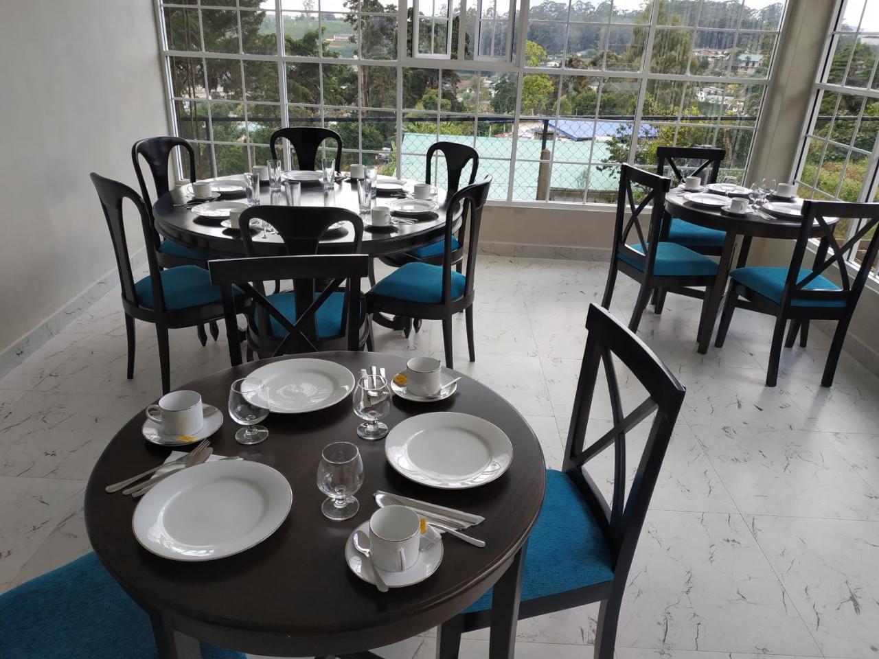 Villa Lemon Court นูวาราเอลิยา ภายนอก รูปภาพ